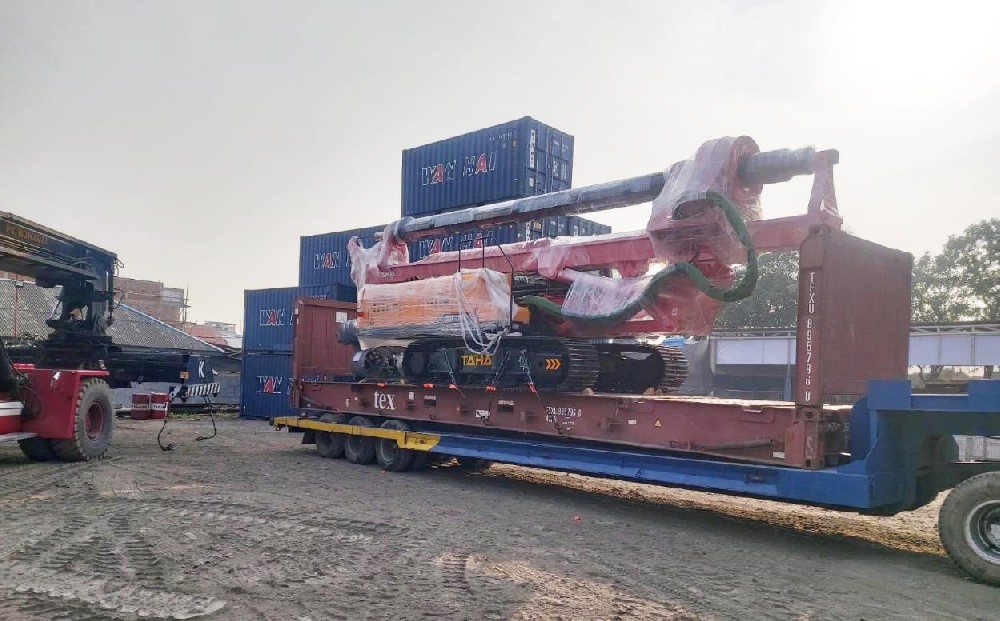 150型旋挖鉆機到港